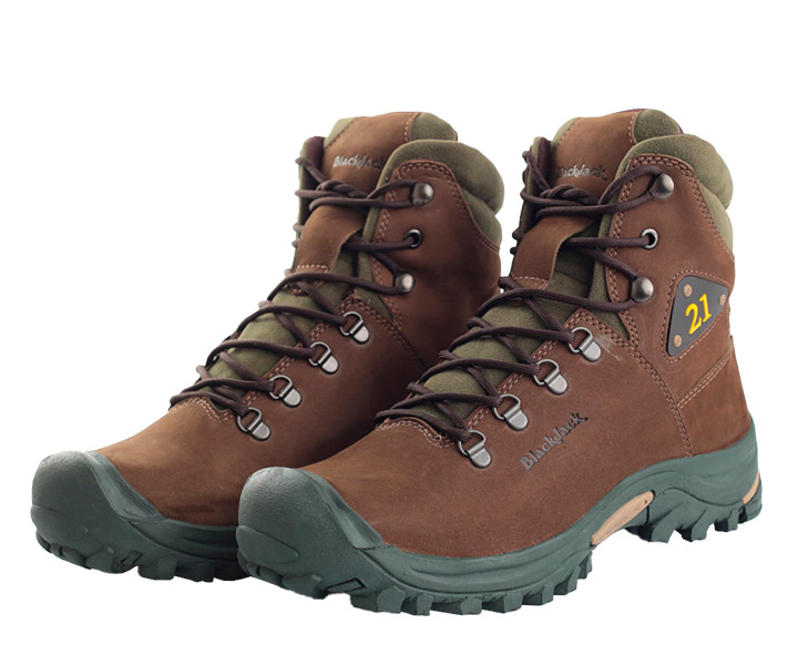 Descuento 30% OFF Bota outdoor ranger color serrano oscura para hombre - 785