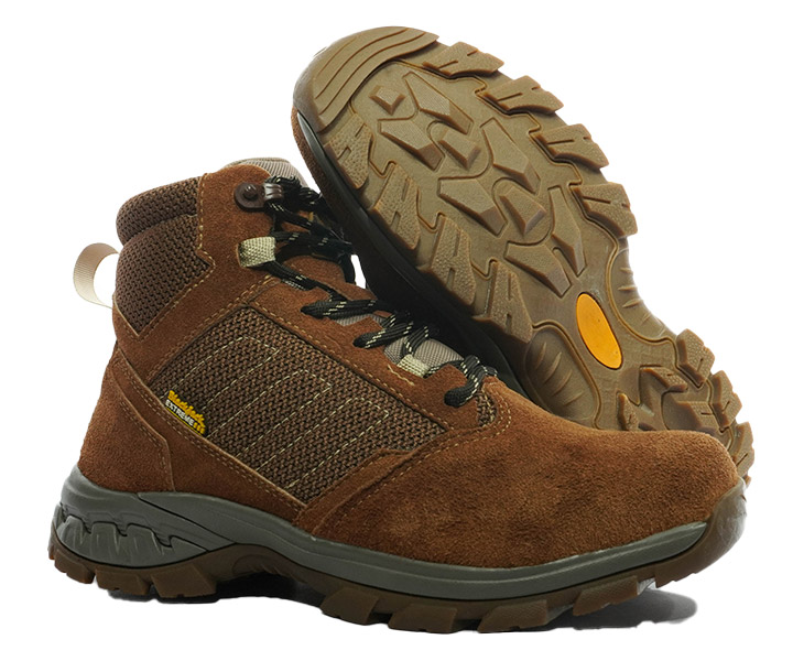 Bota Outdoor Chicago color coyote para hombre - 1233