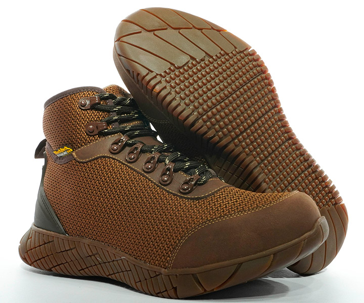 Bota outdoor explorer color avellana para hombre - 1257