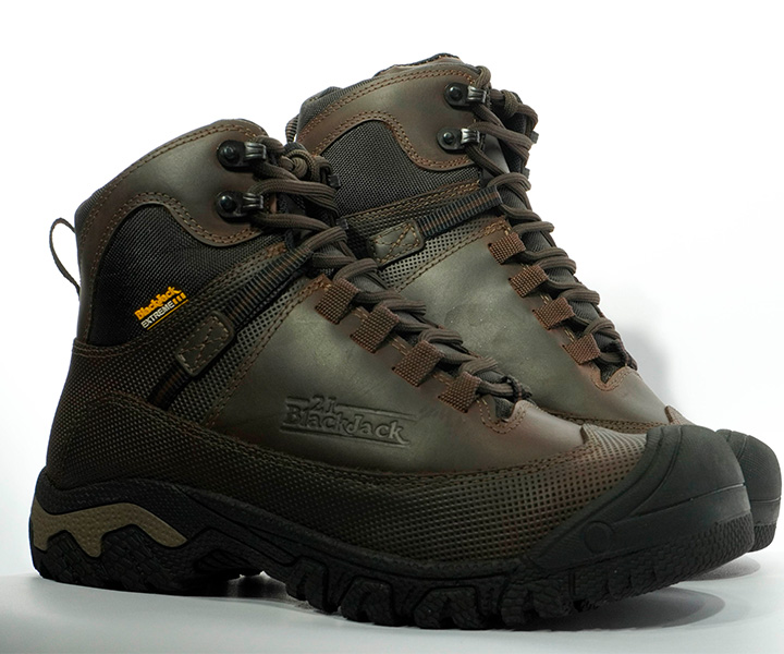 Bota Outdoor Ghost color café para hombre - 1288