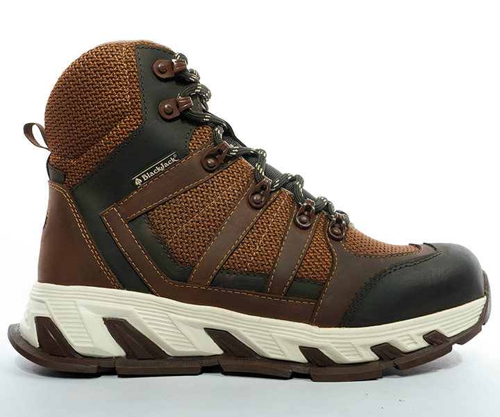 Bota outdoor Manchester color maní para hombre - 1383