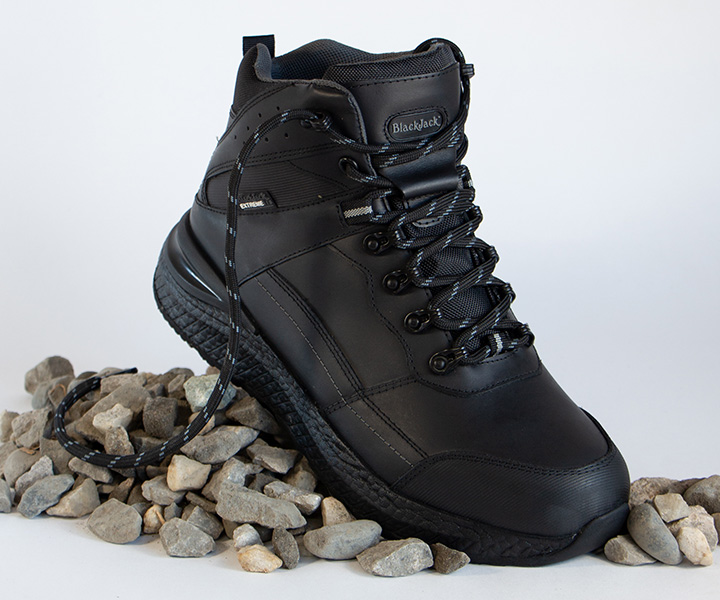 Bota Outdoor Olympus color negro para hombre - 1637