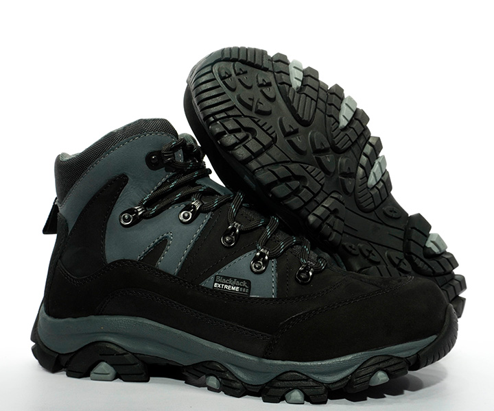 Bota Outdoor Vintage color negro para hombre - 1514