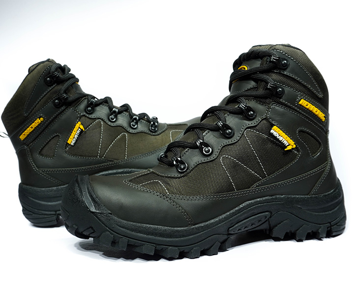 Bota de seguridad Iron Jack color verde para hombre - 1562