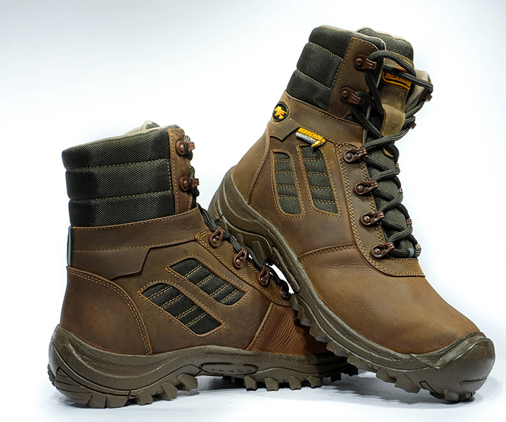 Bota de seguridad Kronos color vainilla para hombre - 32